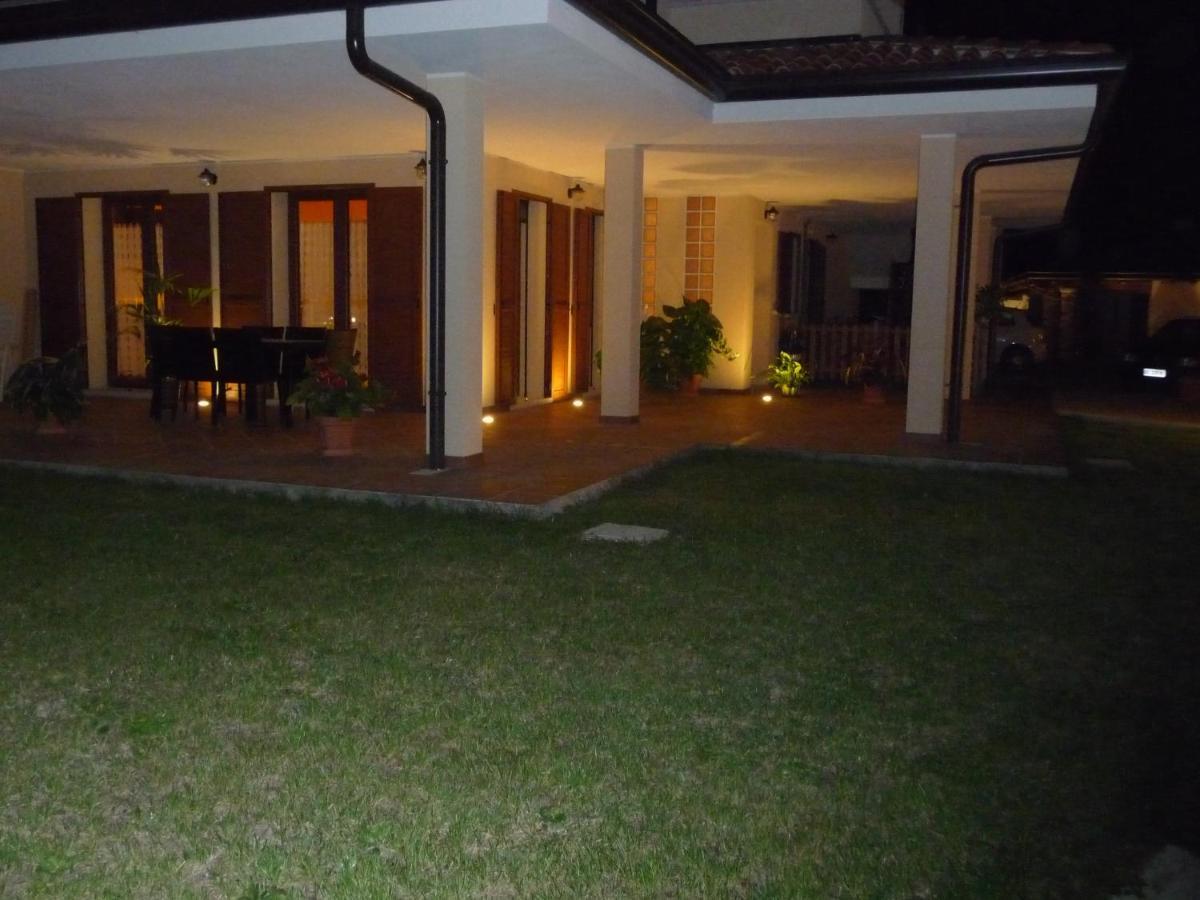 Villa Patrizia San Canzian dʼlsonzo Exteriér fotografie